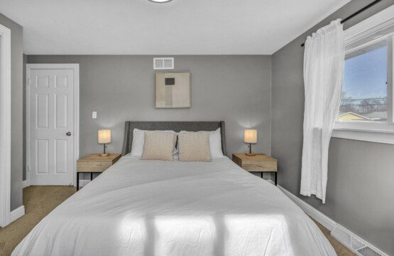 1237 Giesse Dr Mayfield Heights 31