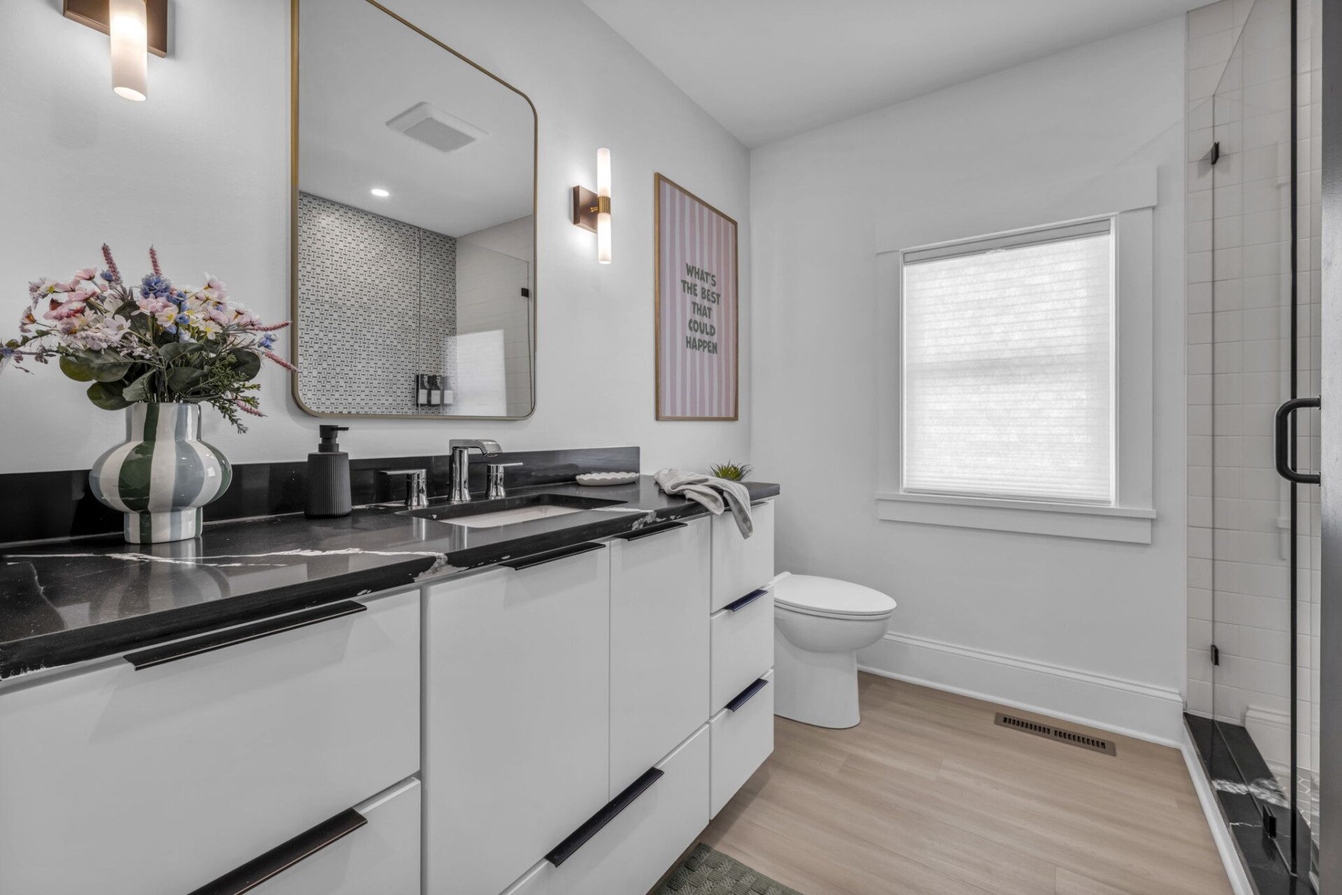 1944 W 54th St 13