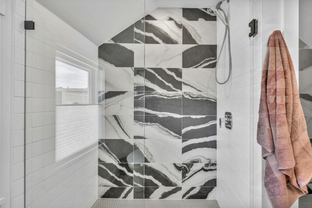 1944 W 54th St 49