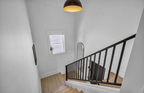 1944 W 54th St 58