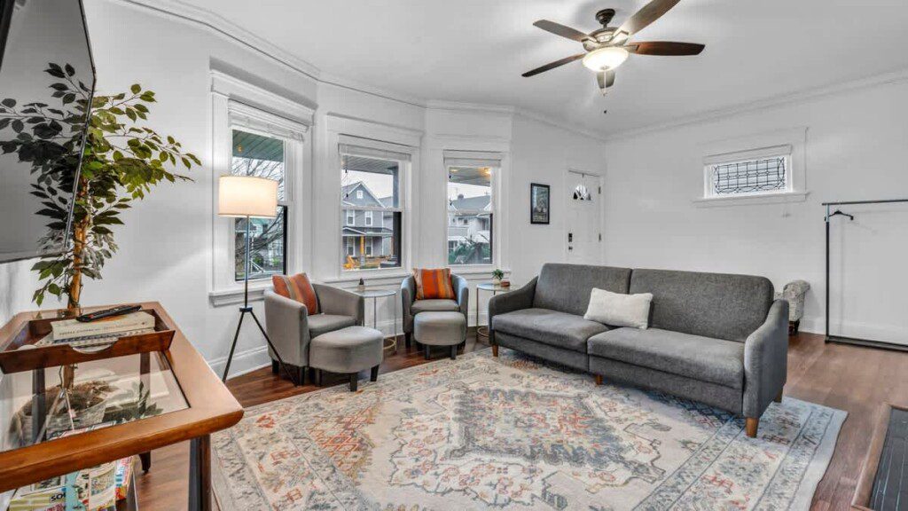 16816fbb 962a 4f SpUuN.jpg