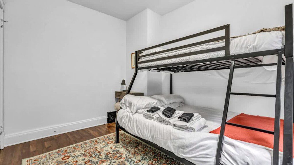 4030569d 164e 41 mwlTZ.jpg