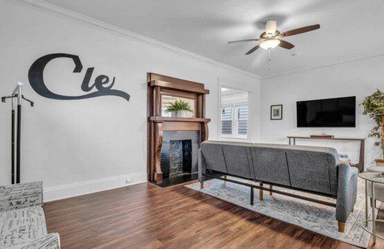 6648afd7 d230 47 5vwLL.jpg