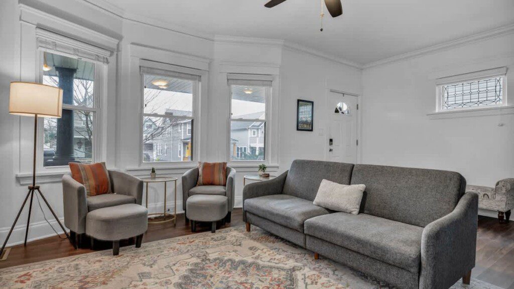 893ea2f7 65a5 4e Lq2nJ.jpg