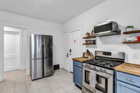 8f9272dd f0b7 4b bETyg.jpg