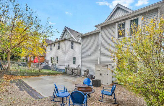 1f7f4452 b508 4c GXVvO.jpg